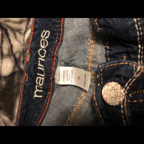 Maurice's Jean Shorts size 24 - Picture 3 of 3